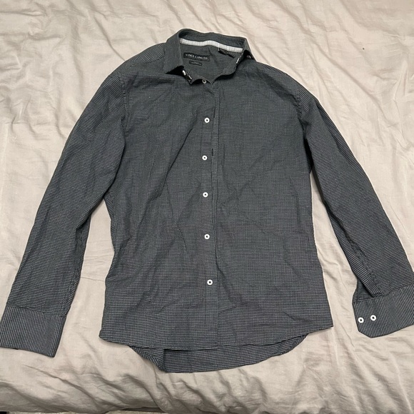 Vince Camuto Slim Fit Dress Shirt - fits size Medium - Picture 1 of 3